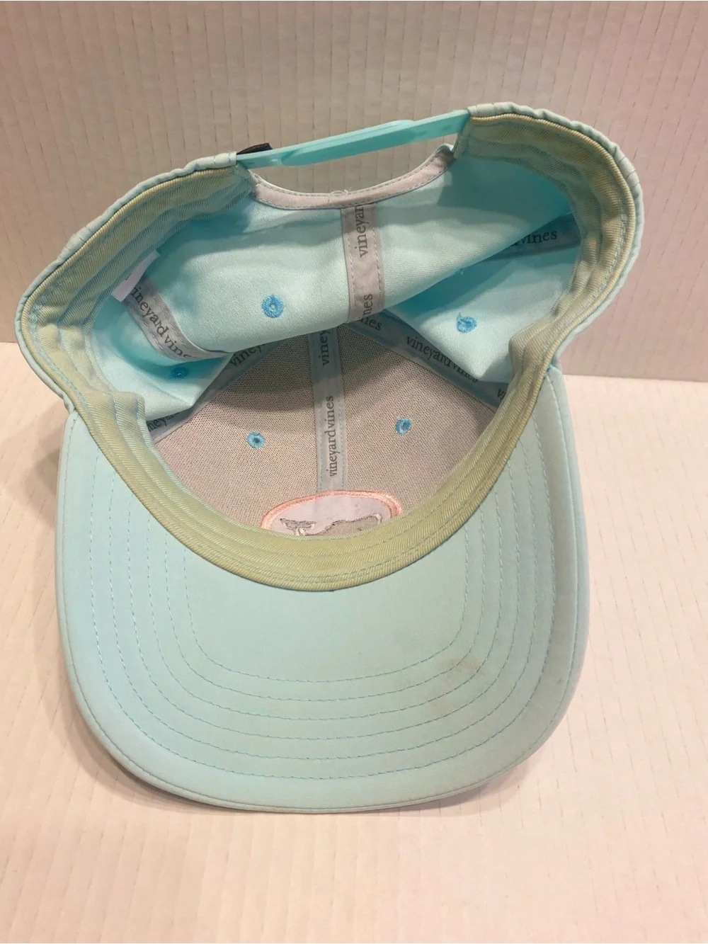 Women’s vineyard vine performance SnapBack